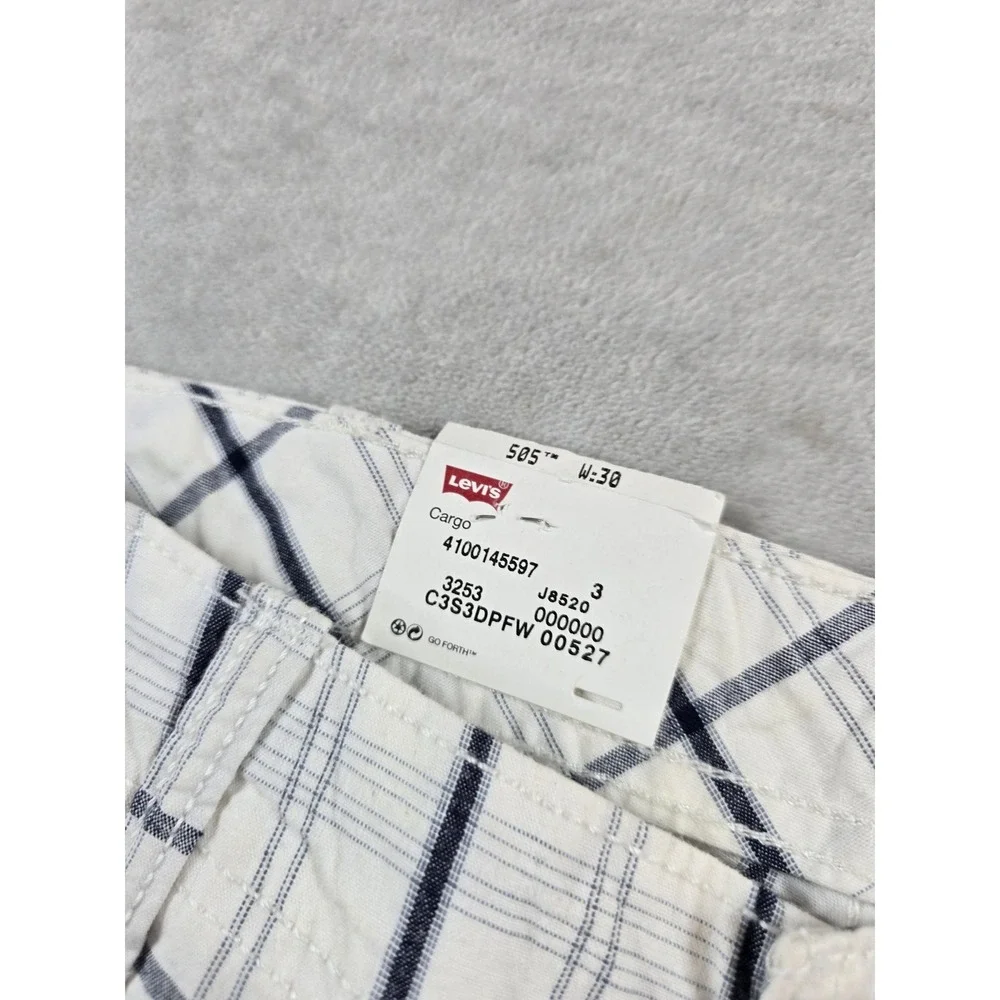 Levi's Cargo Shorts Mens 30 White Navy Plaid Cotton Relaxed Fit 505 Short NEW